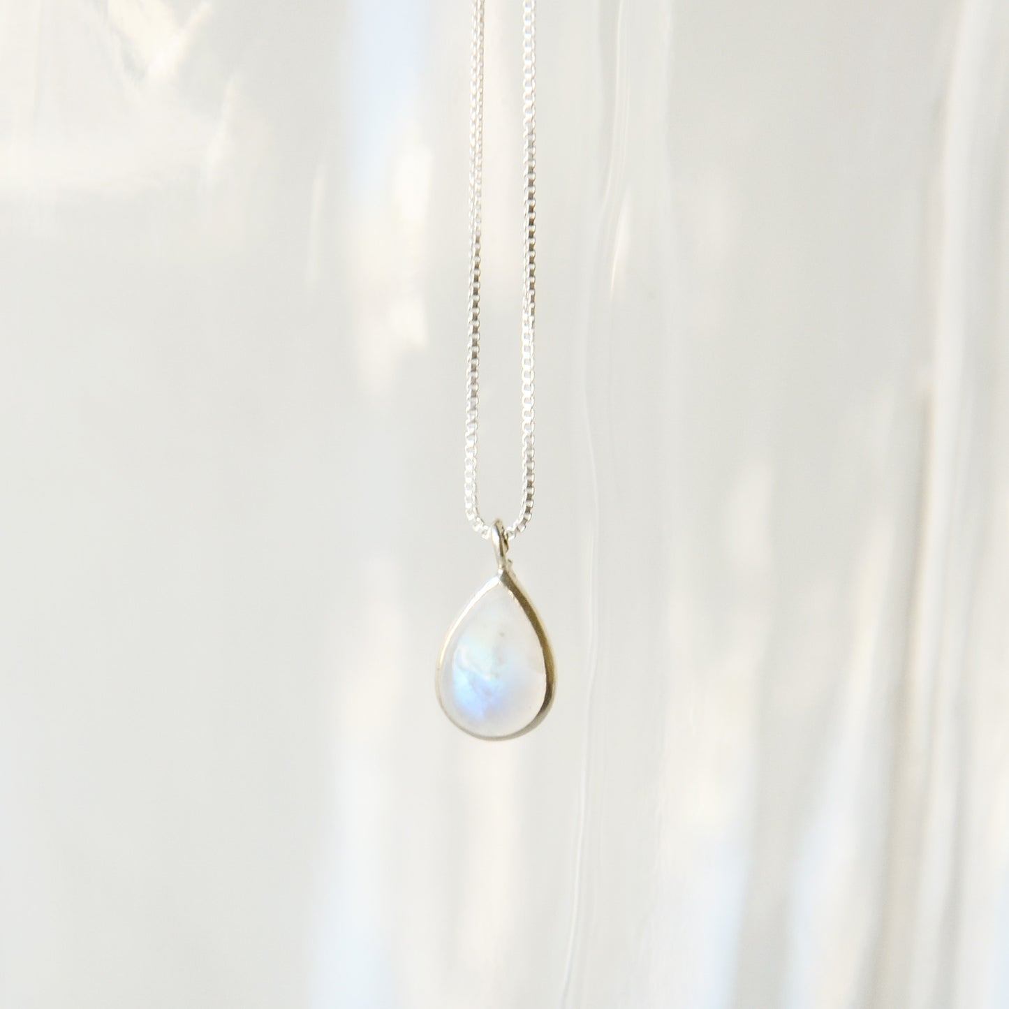Cadena Punto Luz Piedra Luna - Plata 925