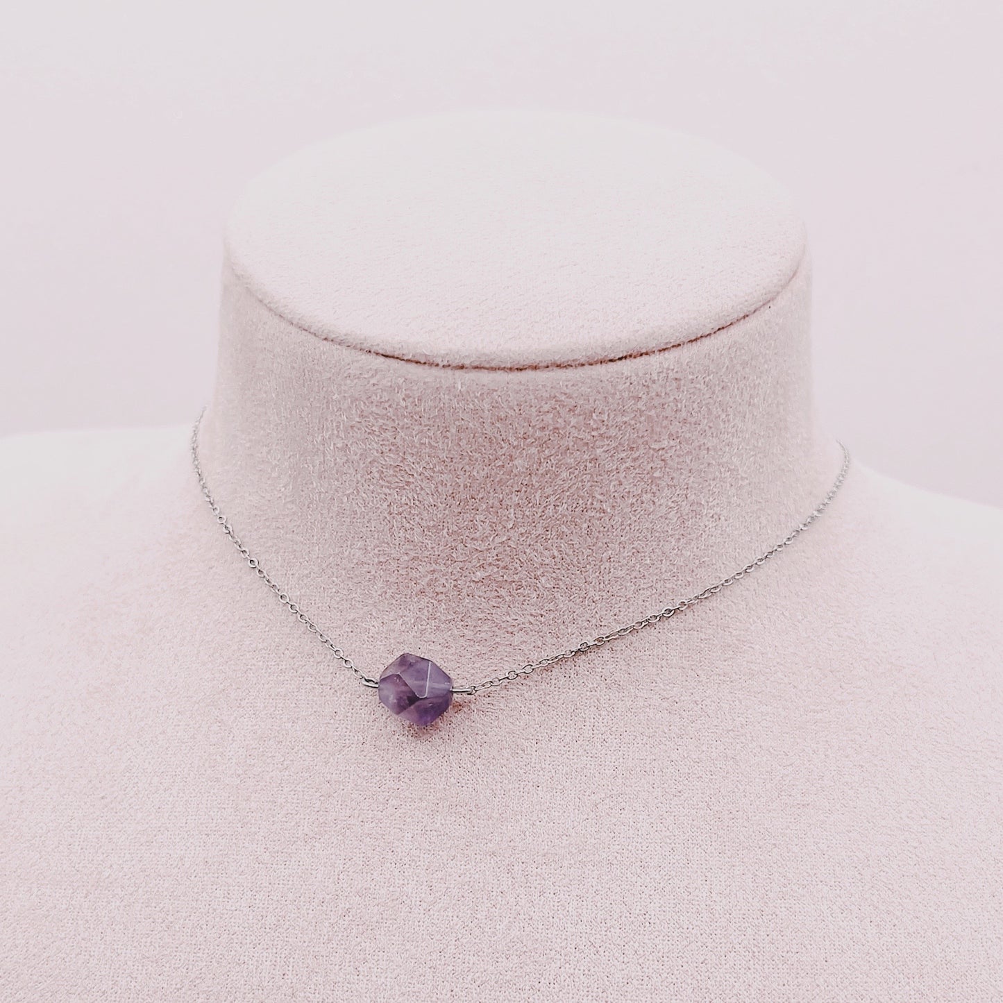 Collar Corto Amatista Hexagonal - A Elección