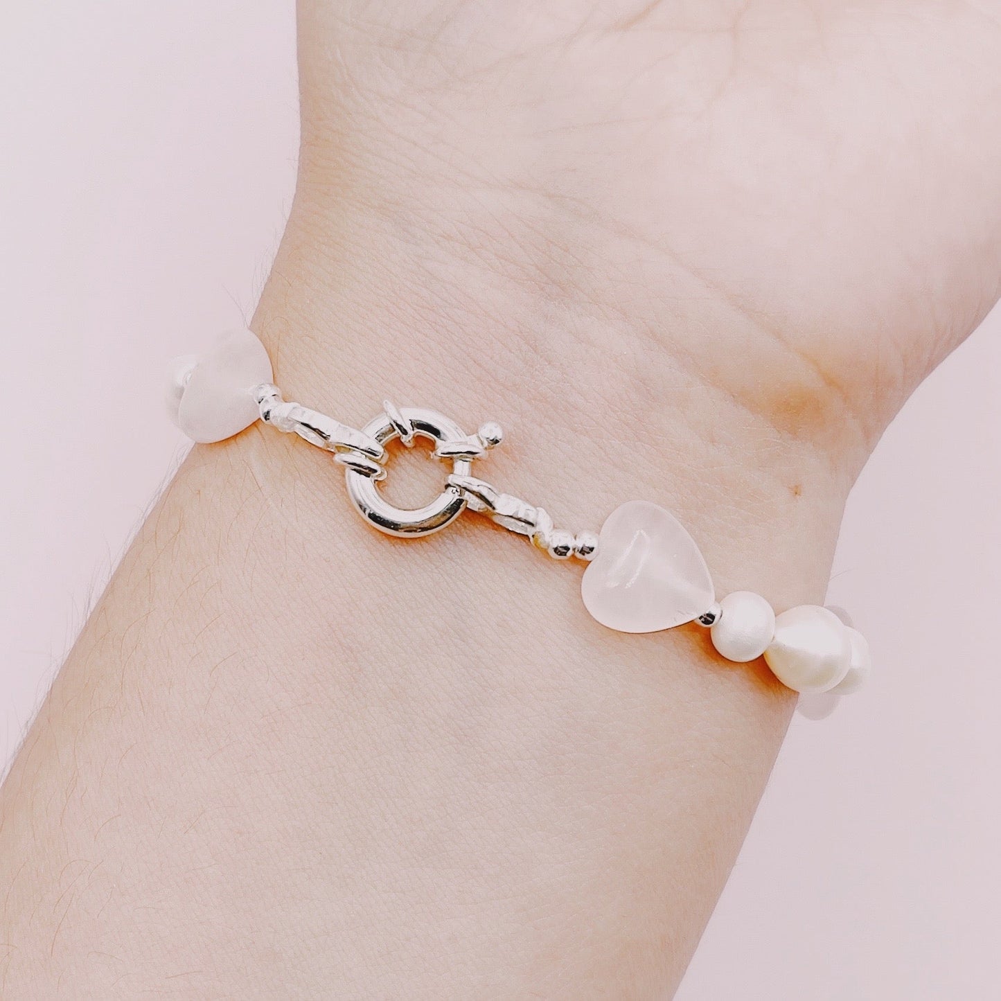 Pulsera Corazones Cuarzo Rosa & Perlas - Plata 925