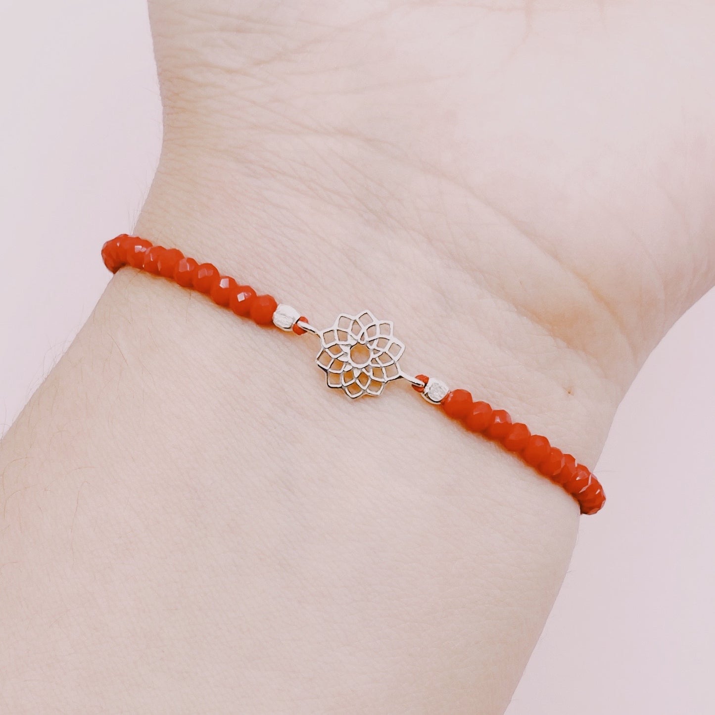 Pulsera Detente Roja Mandala y Cristales - Plata 925