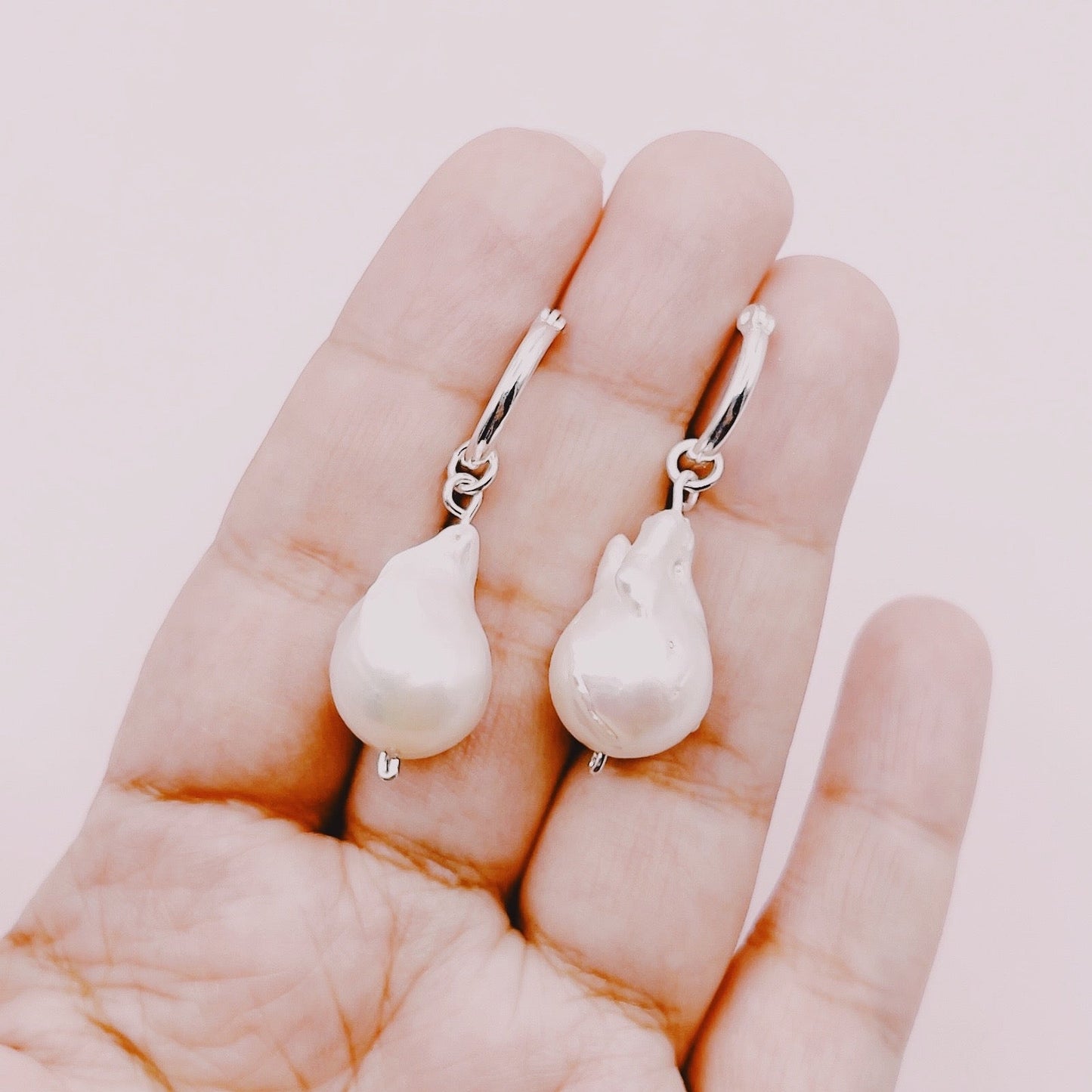 Aros Perla Barroca Cultivada Premium - Plata 925