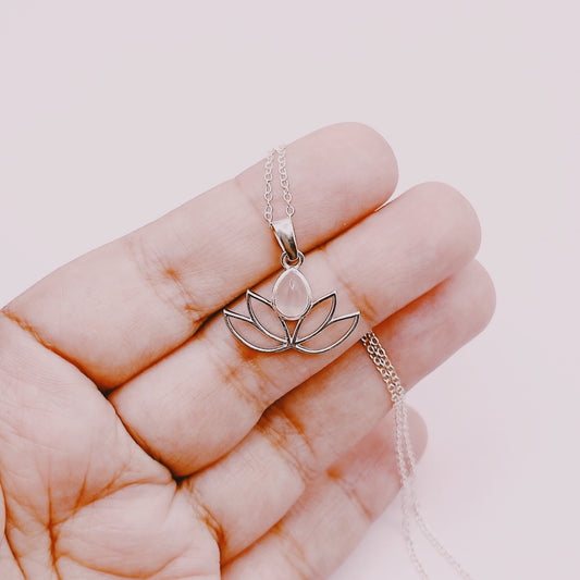 Cadena Flor Loto Piedra a Elección - Plata 925