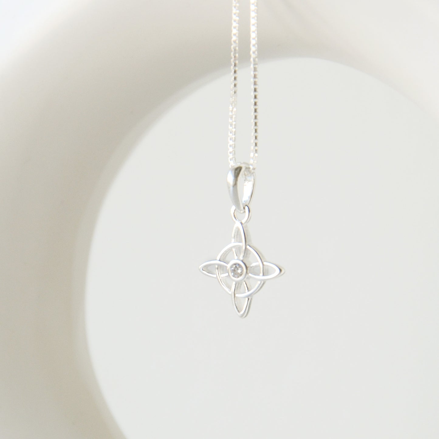 Cadena Nudo de Bruja Circón - Plata 925