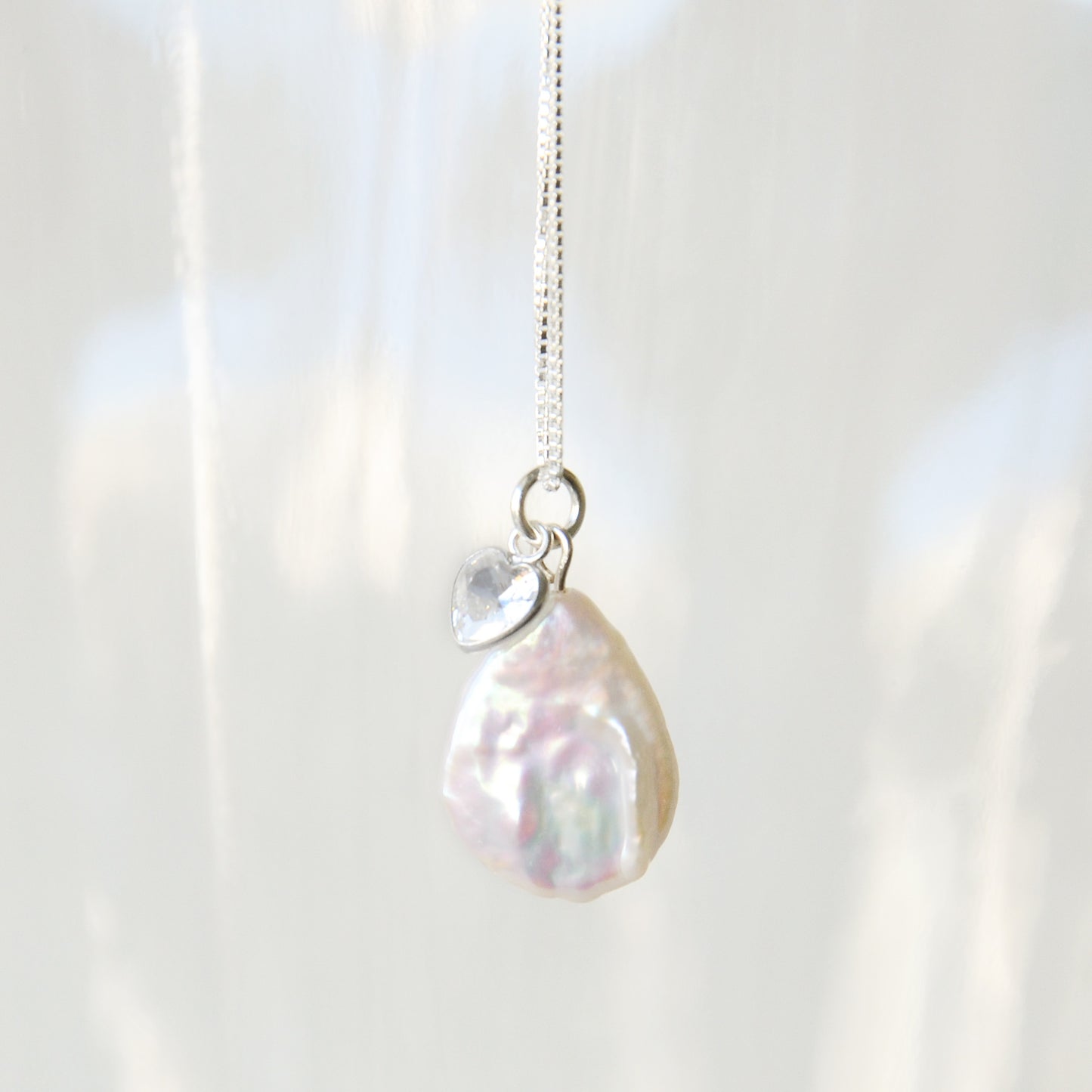 Cadena Perla Barroca Gota & Punto Luz Circón Corazón - Plata 925