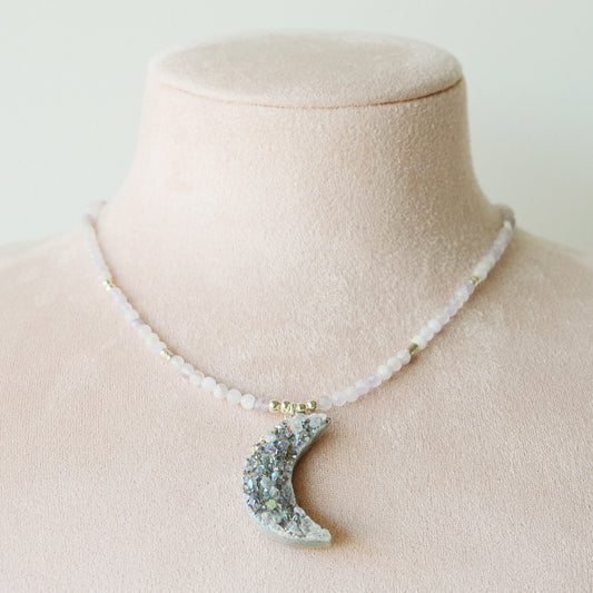 Collar Amatista Lavanda & Luna Drusa Aura Amatista