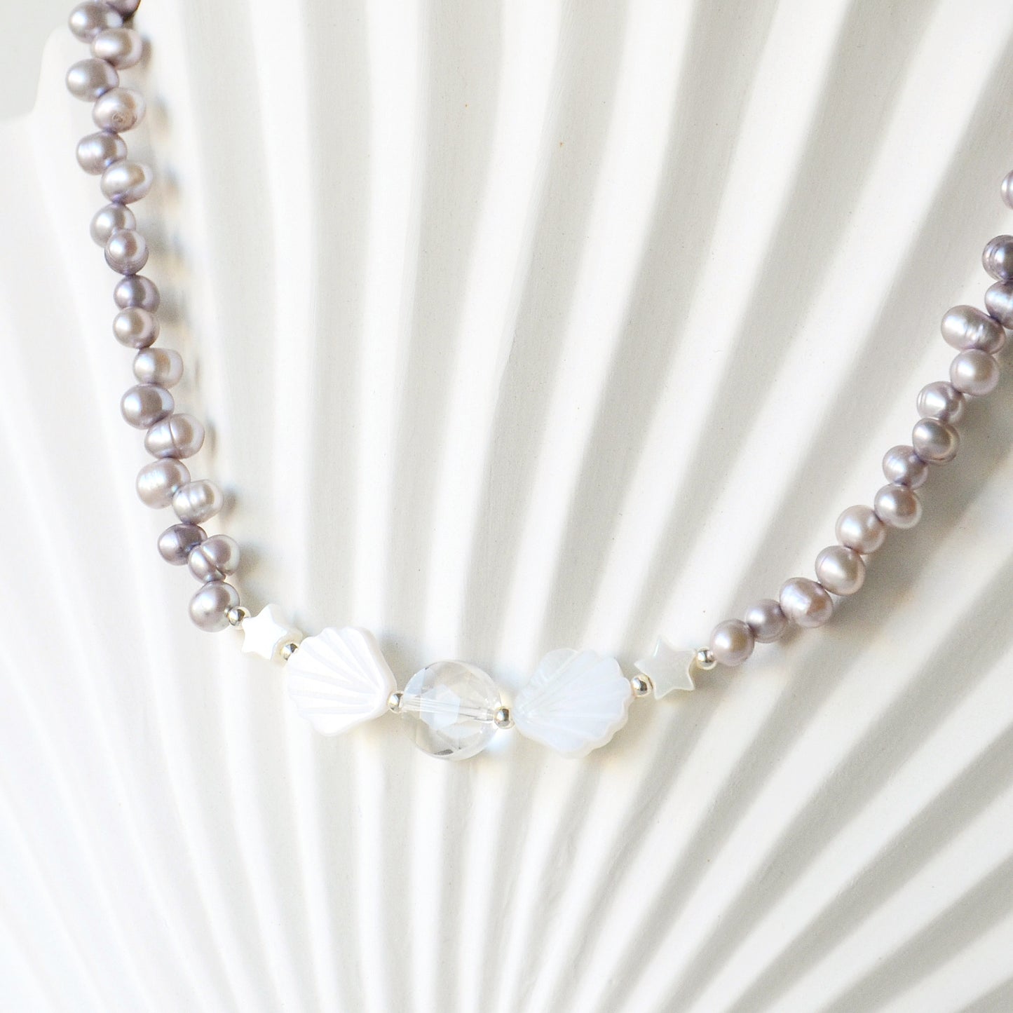Collar Corto Perlas Río Conchitas Nácar & Cuarzo Cristal - Plata 925