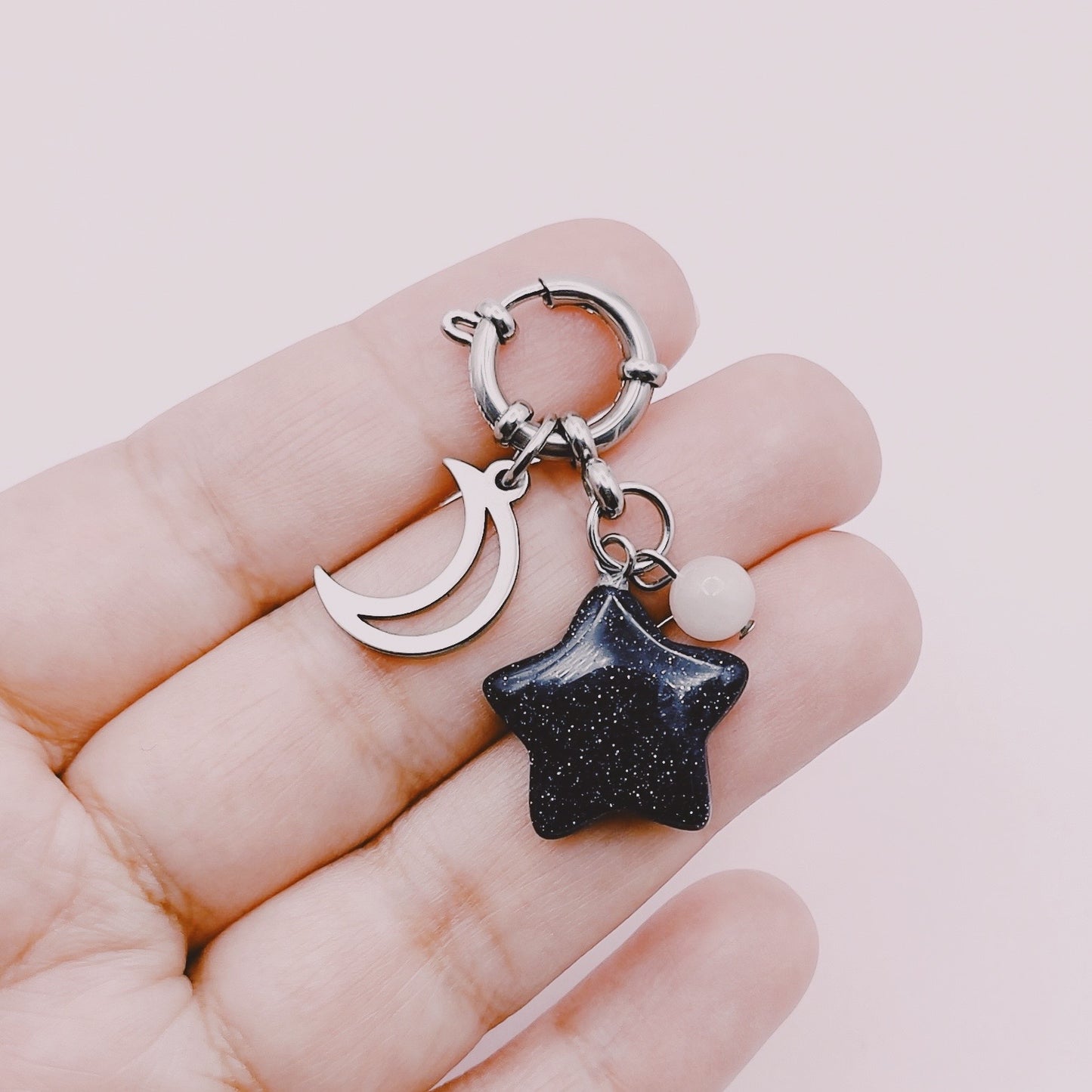 Colgante Mascotas - Estrella Piedra Lluvia Estrellas & Kunzita - Luna y Broche Timón